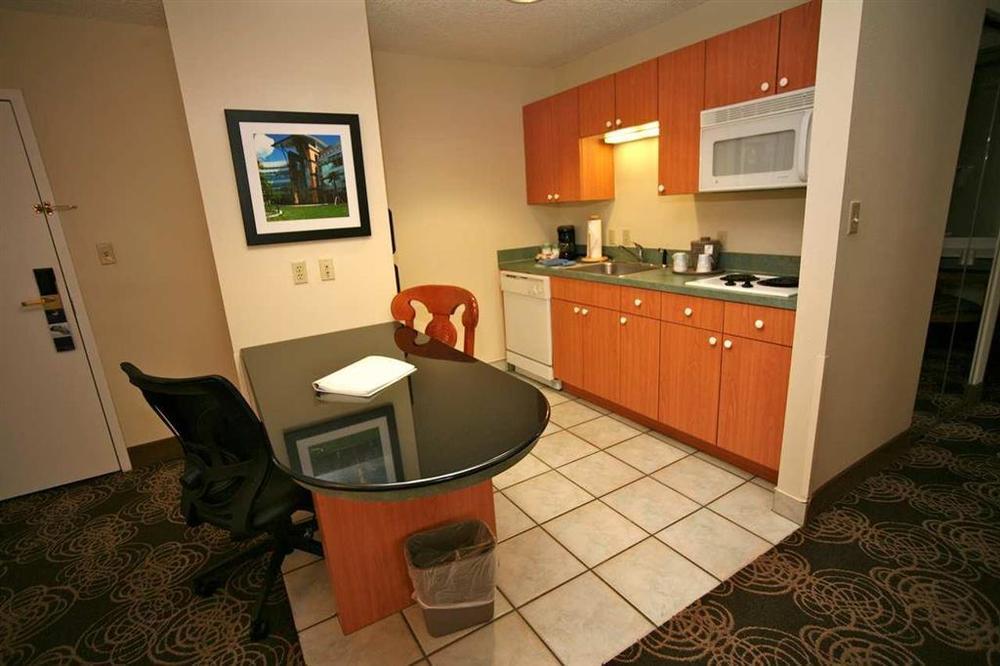 Hampton Inn & Suites Orlando-East Ucf Alafaya Restaurace fotografie