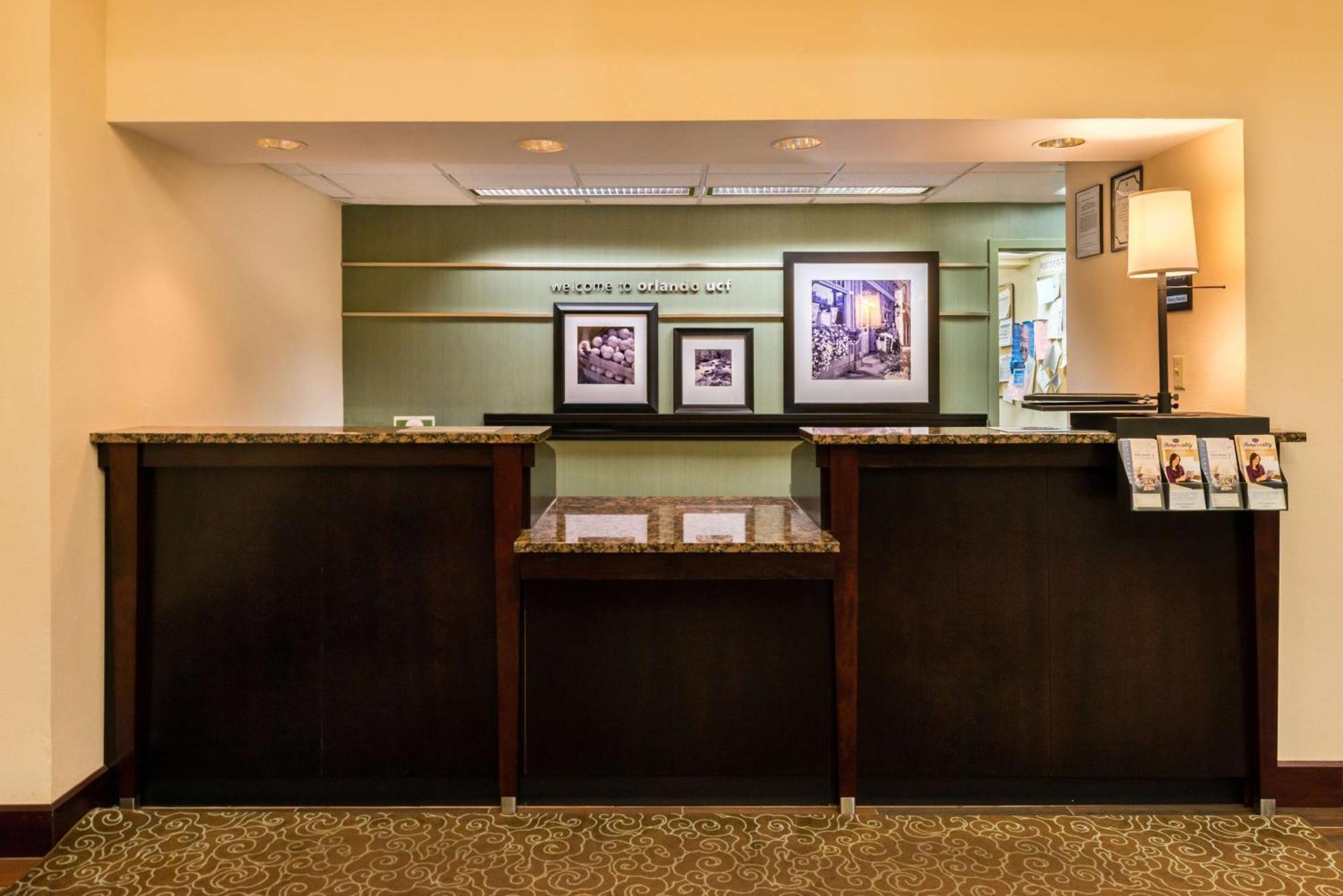 Hampton Inn & Suites Orlando-East Ucf Alafaya Exteriér fotografie